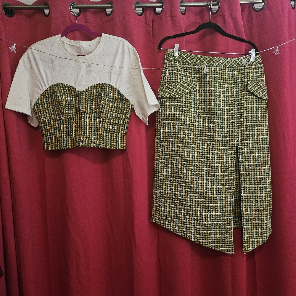 Chic Asymmetrical Skirt in Green and Yellow